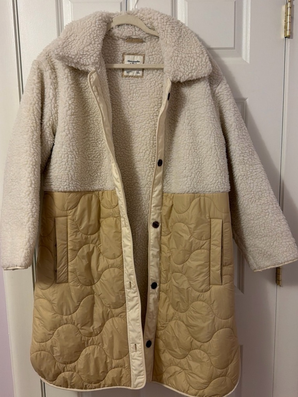 Abercrombie & Fitch Cream Sherpa and Tan Quilted Coat
